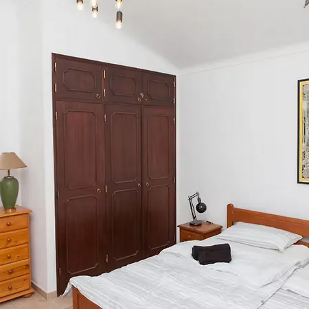6 Bedrooms Heated Pool Holiday home Carvoeiro (Lagoa)