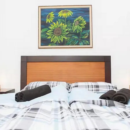 6 Bedrooms Heated Pool * Carvoeiro (Lagoa)
